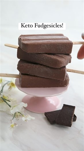 Recipe: https://alldayidreamaboutfood.com/sugar-free-fudge-pops/ These homemade sugar free fudge pops are as healthy as they are delicious! So creamy and rich, they taste like frozen chocolate pudding. #heatwave #ketodessert #sugarfree | All Day I Dream About Food
