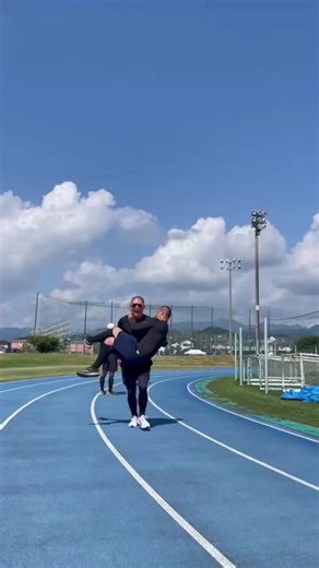 亜細亜名物 [やりがいトレーニング]久々やりたいかも#石川ケニー #頑張ろうぜ #大学野球 #野球 #亜細亜大学