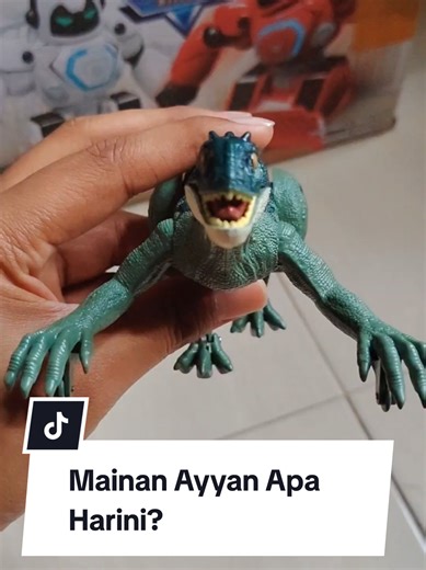 Remote Control Raptor Toy Attack! 🦖 Epic Dinosaur Action | #Dinasour #remotecontroll #DinoToy #RCToy #MainanAyyan