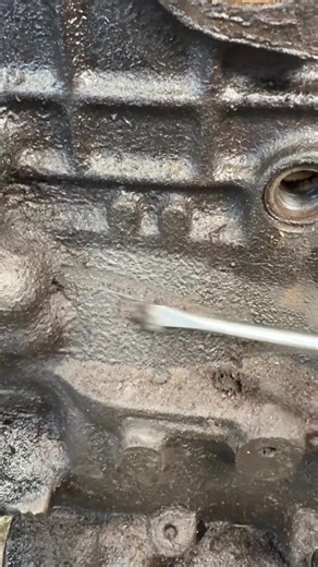 #engine #machining #cylinder #machineshop #repair #rebuild #automotive #carsoftiktok #mechanical #engineering #reels #carstips #tips #enginerepair #tire #tirerepair #ford #chevy #dodge #ram #trucks | Davemonsterengines