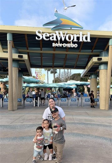 Come with us to Sea World San Diego, for a homeschool field trip 😊 #homeschool #seaworldsandiego #fyp #foryoupage #sahm