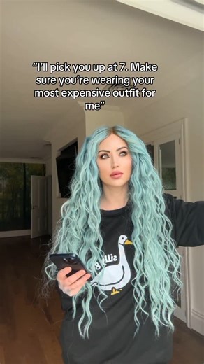 Roxsan Ritchie on Instagram: "Don’t not try this at home. I am a professional silly goose, you are not. 😘"