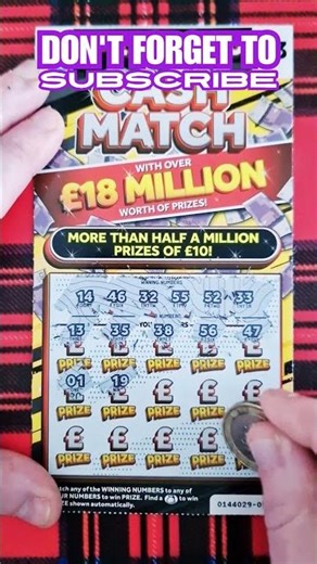 playing a lottery scratch card #lottery #scratchcards #shorts
