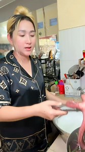 របាយការណ៍ពីប្អូនថ្លៃខ្ញុំព្រឹកនេះ 😍 | Cooking With Sros