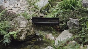 POPOSOAP 24 Inch Pond Waterfall Spillway with 1200GPH Pump, 304 Stainless Steel Waterfall Kit with 9.8FT Corrugated Tube, Pond Waterfall Box for Outdoor Pond Waterfall System Garden Decor