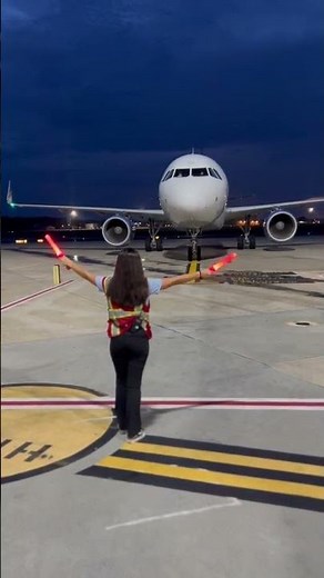 Marshalling Airplane @ Night