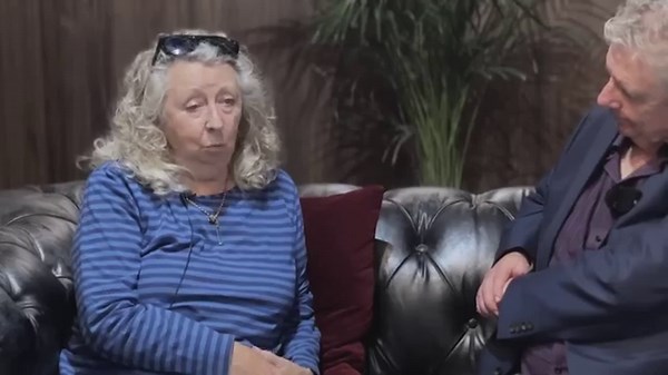 The Story of Pentangle with Jacqui McShee | Vinyl Box Set Interview Series – Part 1