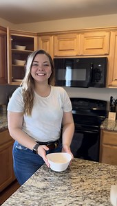 2.6K views · 18 reactions | Unlock the chef in you with our 1-bedroom kitchen haven! ✨ From spacious countertops to a perfect prep island, get ready to create culinary masterpieces in style. Make the move this summer! Check out our website for our next available 1 Bedroom. www.eagleviewapartments.com #EagleViewApartments #FoodieLife | Eagle View Apartments and Townhomes | Facebook