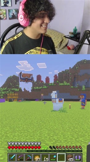 Los aldeanos me hacen enojar! #clips #tiktok #twitch #amongus #streamer #gaming #bedrock #stream