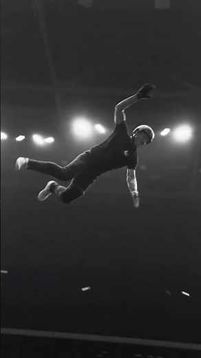 When you run out of talent mid air 🥲