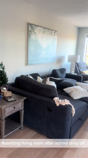 One room at a time 🤍#cleantok #homereset #cleaningmotivation #reallifecleaning #onemorereset