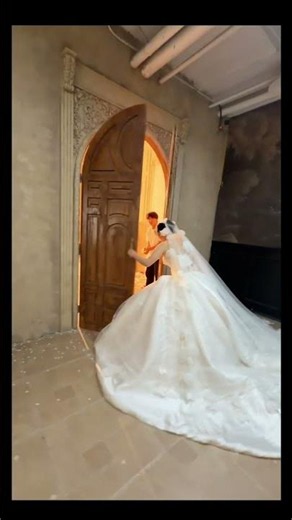 Royal Weding entry runs #wedding #running #stunning #shorts