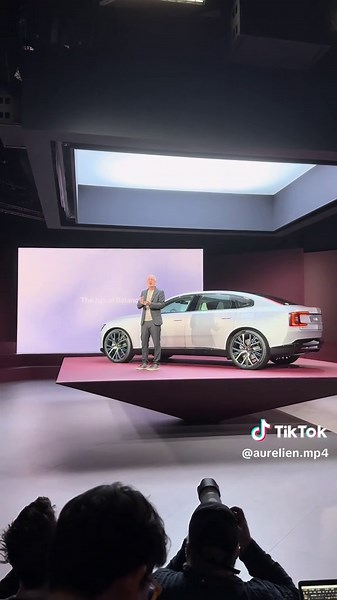 Discover the New Volvo ES90 Electric Vehicle