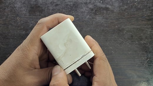 643K views · 2.3K reactions | mobile charger repair #technomitra #repairing #repair #charger #chargers #chargerrepair #chargerrepaired #chargerrepairs #chargerrepairing #chargerrepairingtraining #chargerrepairan #réel #reel #reels #reelsfbシ #reelsvideo #tech #techno #technology #technologies #techreel #techreels #techreels #techreels2023 #short #shorts | Techno Mitra | Facebook