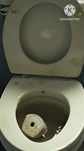 Old #karlchilders takes on #Jigsaw from the film #Saw its #Slingblade vs. JIGSAW!! | Darren Evans