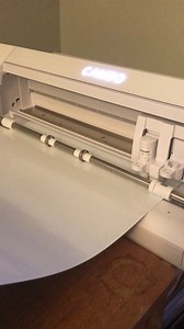 I just got the Cameo 4, and it seems to cut ok but is REALLY LOUD, with awful sounding creaking noises. Is it supposed to do this? Please see the video and let me know if you have any suggestions. Thanks!