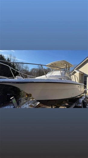 🚤 2003 Key West 2200 Bluewater – Walkaround – $9,000 OBO Skip the socks. Put a boat under the tree. This 2003 Key West 2200 Bluewater (22.5’ walkaround) is powered by a Honda 200 HP and floats, runs, and operates as expected. A solid winter buy—dial it in now and be first on the water come spring. ⸻ ⚙️ Power & Condition • Honda 200 HP outboard • Runs on non-ethanol fuel only • Recent maintenance completed: • Fuel system • Cooling system • Spark plugs • Spreader lights ⸻ 📡 Electronics • Raymari