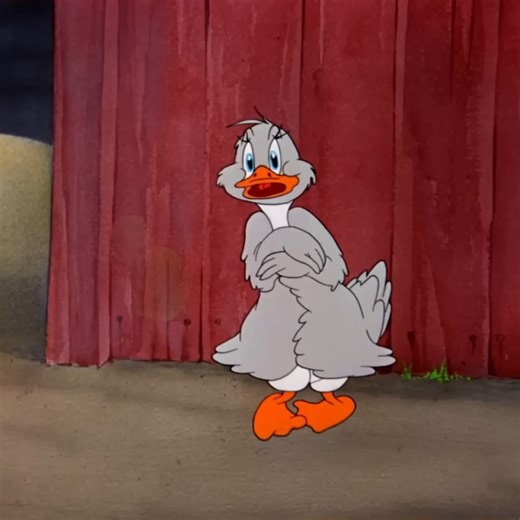 Alien Donuts 👽 on Instagram: "¿Recuerdas este clásico corto de animación? Little Hiawatha (1937), producido por Walt Disney Productions, nos presenta a un pequeño niño indígena que sueña con ser un gran cazador… aunque la realidad no siempre sale como él imagina. En este corto lleno de ternura y humor, Hiawatha se enfrenta a un enorme oso en una situación que mezcla comedia física, ritmo narrativo y una animación exquisita propia de los años 30. Un ejemplo perfecto del encanto, la expresividad