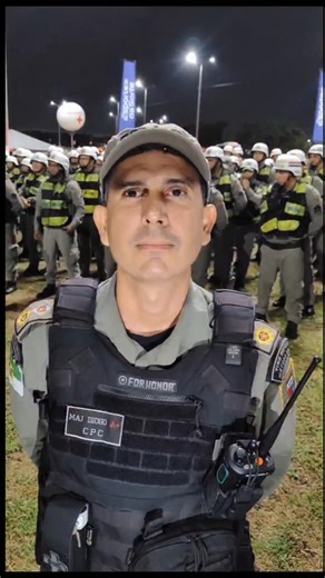 Polícia Militar do Rio Grande do Norte on Instagram: "🎉🚔 A PMRN está presente na Prévia Carnavalesca da Redinha! Na Zona Norte de Natal, a Polícia Militar do Rio Grande do Norte atua com policiamento a pé e motorizado, reunindo o efetivo ordinário e unidades especializadas para garantir a segurança do público durante o evento e em seus arredores. Além disso, o trabalho da PMRN assegura a organização e a fluidez do trânsito, permitindo que a festa aconteça com tranquilidade, responsabilidade e
