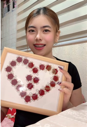 Imagine your bf/gf will gave you this🥹 #heart #frame