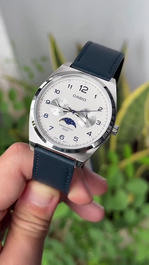 Casio Analog Moon Phase Watch MTP-M300L-7A | Vintage Classic Timepiece