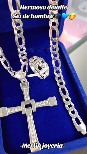 Hermoso detalle en joyería de Comercial Cañoto