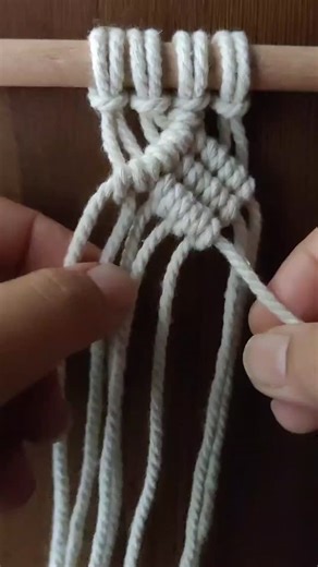 144 reactions · 19 shares | Macrame Design #macrame #macramedesing #macramedesign #macramedesigns #macramepattern #macramepatterns #tutorials #tutorial #beginner #beginers #macrametutoríal #macramebeginner #macrameforbeginners #macramearttutorial | Macrame Art Tutorial | Facebook