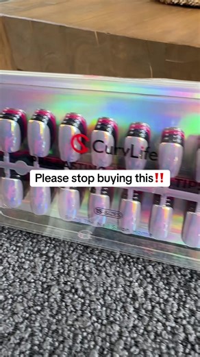 Get Exclusive Discounts on Nail Kits Before They're Gone!