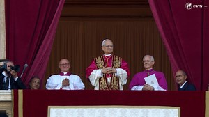 The beautiful reaction from those in St. Peter's Square the moment Pope Leo XIV came to the balcony. | Colm Flynn