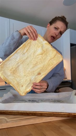 Margot Sisson on Instagram: "Had this three days in a row and I’m not stopping anytime soon. Thank you @madelainerascan for the idea - I am in love! -225ml egg whites (this makes a HUGE wrap so you can definitely do less if you want a smaller amount) -salt & pepper and any seasonings of your choice -1/2 tsp arrowroot flour or corn starch 1. Preheat oven to 425° 2. Pour egg whites into a bowl and mix on high speed with a hand mixer or stand mixer using whisk attachment. Beat for 3-5 min (mine too