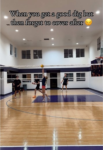 Don’t mind the header #volleyball #fyp #vball #volleyballworld #foryoupage #tiktokviral #fypシ #athlete #sports #practice #libero #sportstiktok #volleyballplayer #blowthisup #funnymoments #tiktokfyp