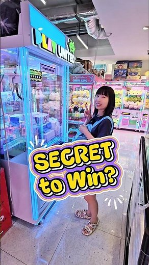 ✌🏻🤭Poke & Throw Technique — one of the smarter ways to win claw machines #clawmachine #tips #arcade