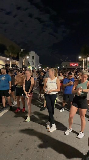 We are still at it 5am with the @mimocalarunclub! What are you waiting on👀👀? Come join the movement. #dailydeposits💰 #runclub #runners #community #healthiswealth | Jamie Gilmore Jr.
