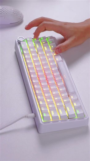 TMKB T68E brings you a different kind of inspiration.#kemove #mechanicalkeyboard