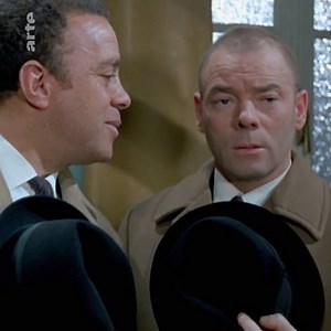 - C'est chouette comme métaphore, non ? - C'est pas une métaphore, c'est une périphrase. - Oh, fais pas chier ! - Ça, c'est une métaphore. Révisez vos figures de style avec Michel Audiard sur bit.ly/AudiardM | ARTE