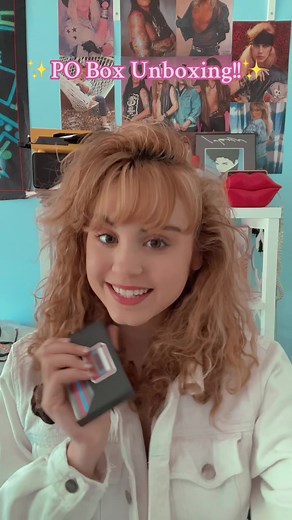 Exciting 80s PO Box Unboxing and Retro Gifts Reveal