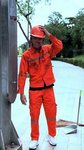 Electrician Gets Shock 😱 Everyone Chose Money 💰 | Only 1 Helped 🙏