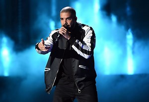 Drake had a brilliant response to being booed off stage