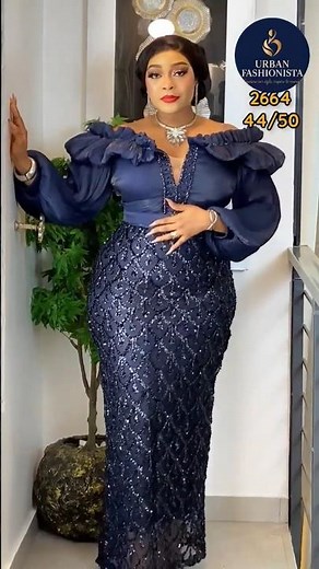Cette robe bleu nuit est juste incroyable 😍✨