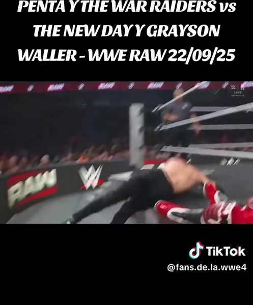 Penta vs Grayson Waller on WWE Raw September 2025