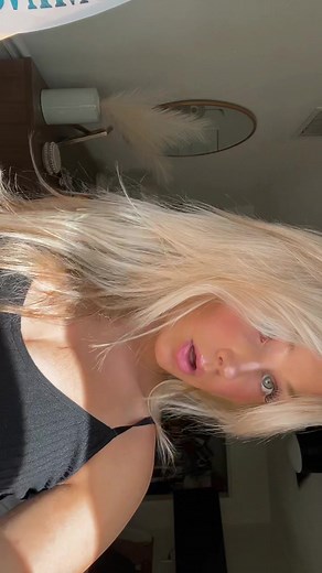 emma❤️‍🔥😇🦋🐶🌈⚡️ (@notemmaolsen)’s videos with som original - . ♬ ❦