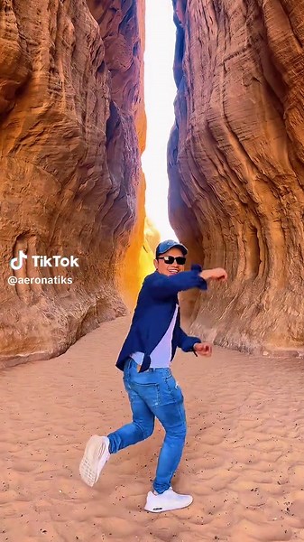 Explore Al Ula: Stunning UNESCO Rock Formations