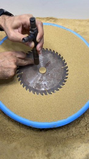 2.9K views | ‏Satisfying and Relaxing Metal Sand #reelsvideoシ #satisfying #artwork #art #experiment | SoothingSouls | Facebook