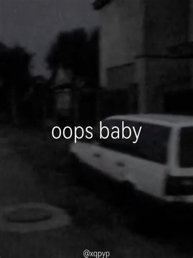 oops baby i love you #oopsbabyiloveyou #viralsong #digitalcamera #songlyrics #lyrics background by @paranoidcute