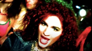 A huge concert featuring all the iconic artists of the 90s is coming to Bordeaux!