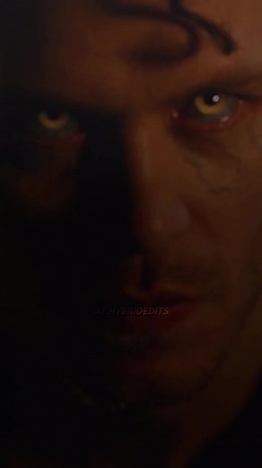 Klaus Mikaelson's Hybrid Eyes Transformation