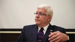 UnitedHealthcare is pulling out of Iowa's private Medicaid management program