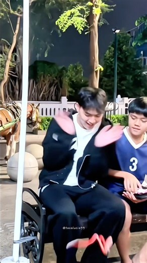 Handcuff boys😱🤣🤣 #funny #prank #comedy #shortvideo #viralshorts