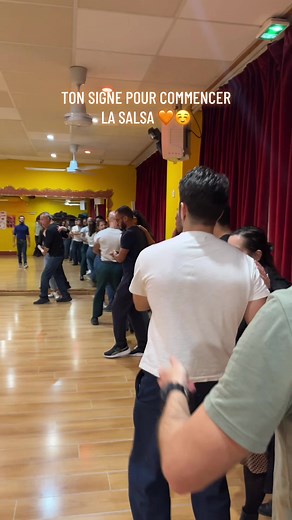 📍École des Danses Latines et Tropicales 40, rue de Citeaux - 75012 Paris 📞 01 84 60 99 60 🌐 www.salsadanse.com