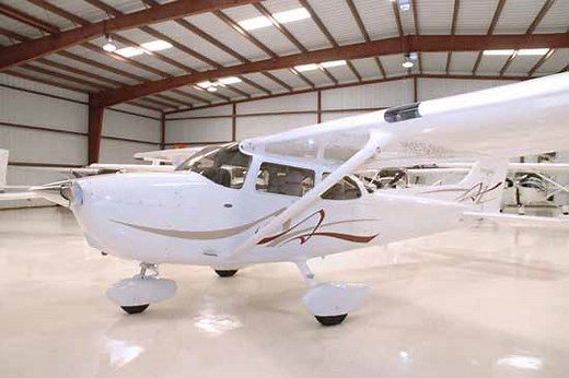 CESSNA 172 Specifications, Performance, and Range